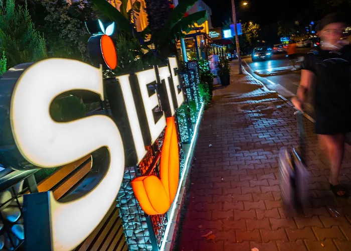 Siete Hotel